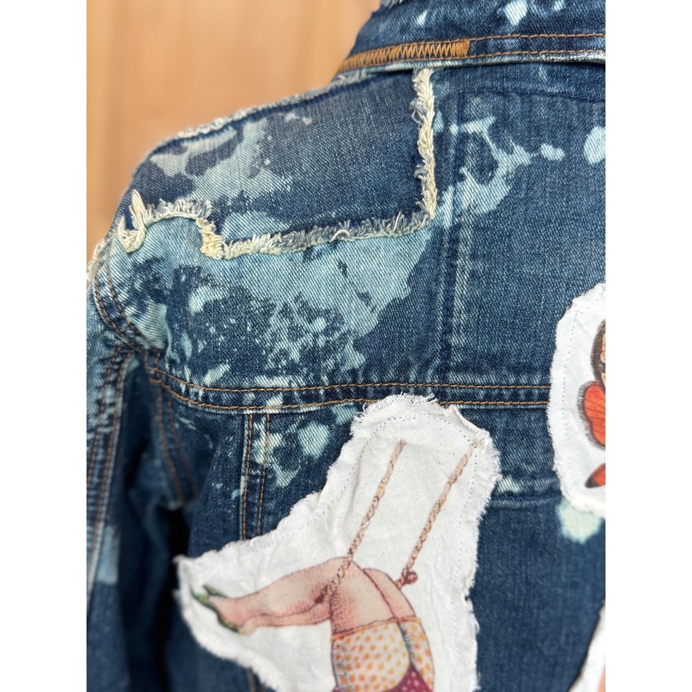 Circus Pin-Up Patchwork Denim Jacket | Distressed |‎ Large - Picture 10 of 16